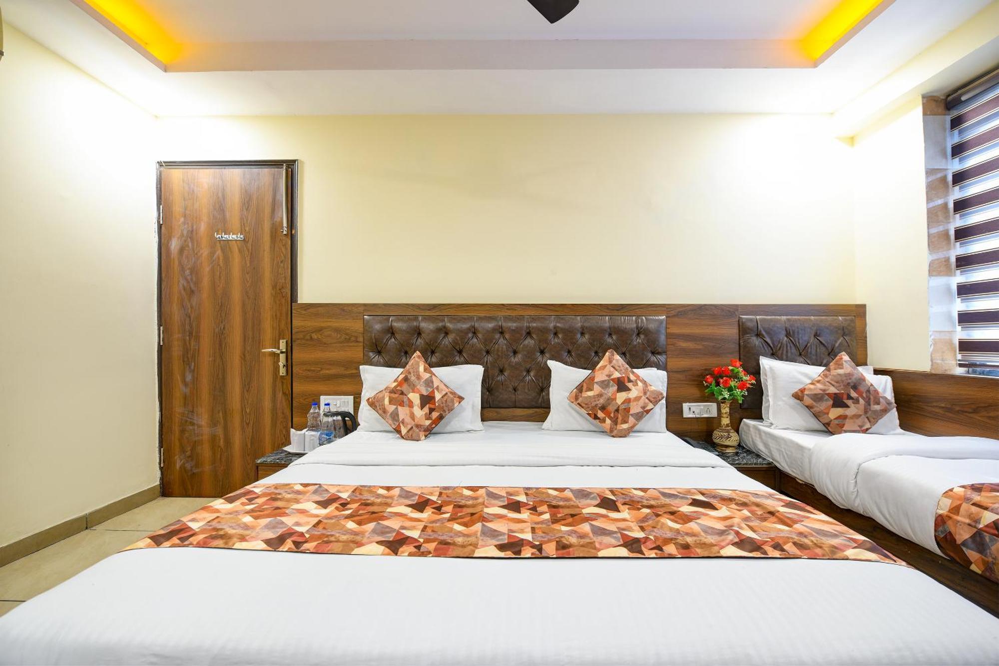 Hotel Le Grand - Walk-In From Rk Ashram Metro Station Yeni Delhi Dış mekan fotoğraf