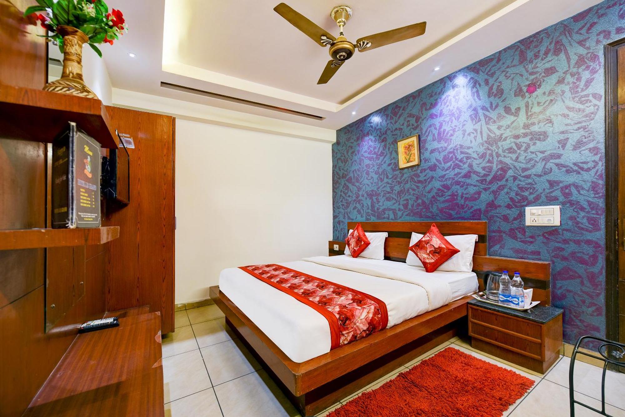 Hotel Le Grand - Walk-In From Rk Ashram Metro Station Yeni Delhi Dış mekan fotoğraf
