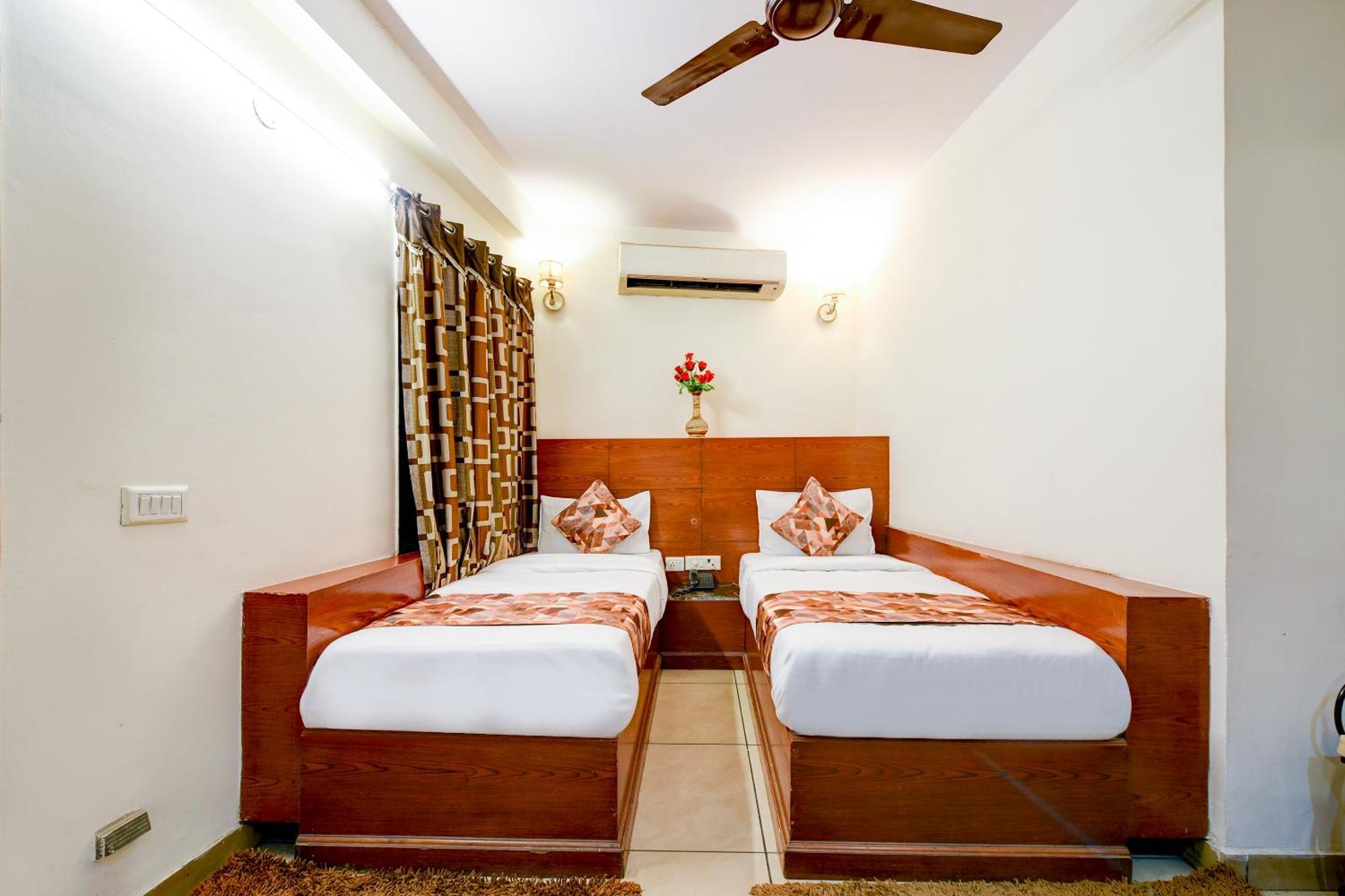 Hotel Le Grand - Walk-In From Rk Ashram Metro Station Yeni Delhi Dış mekan fotoğraf