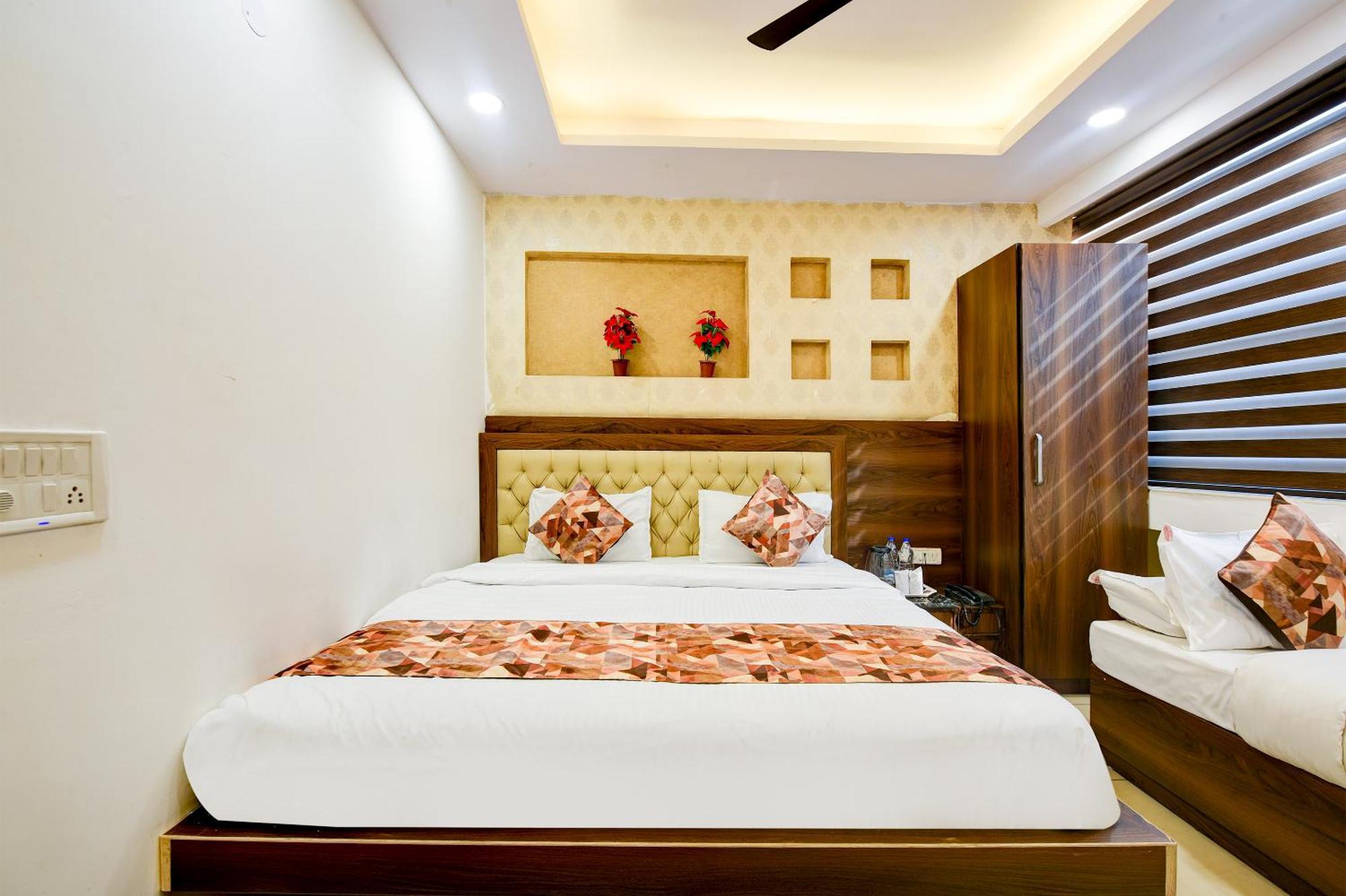 Hotel Le Grand - Walk-In From Rk Ashram Metro Station Yeni Delhi Dış mekan fotoğraf