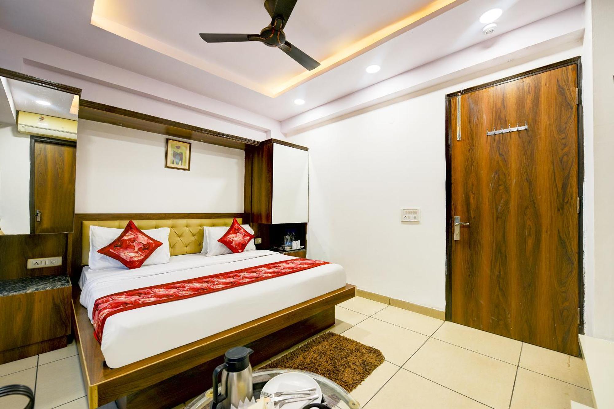 Hotel Le Grand - Walk-In From Rk Ashram Metro Station Yeni Delhi Dış mekan fotoğraf