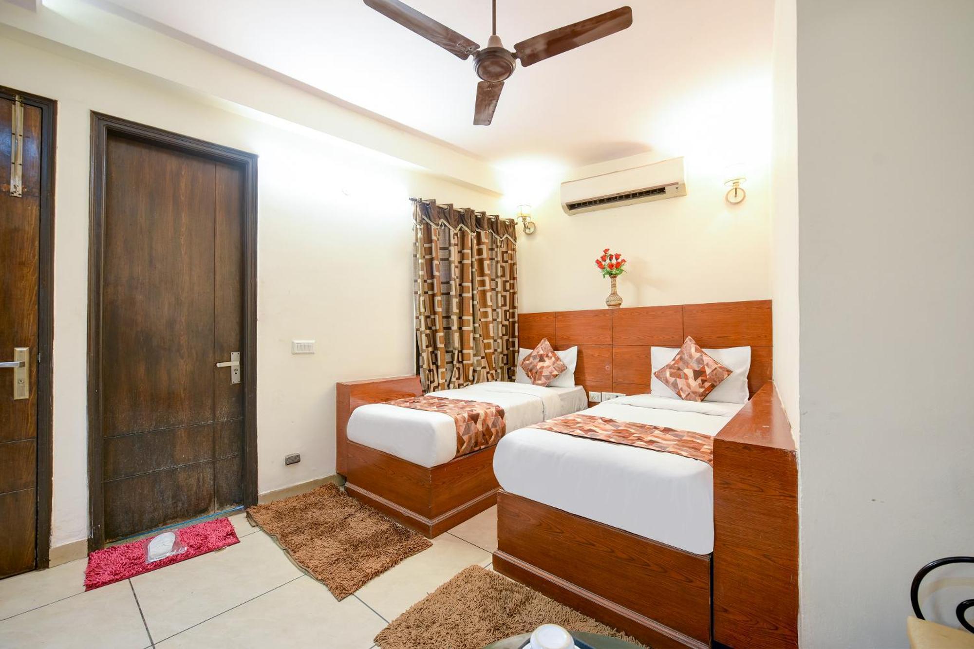 Hotel Le Grand - Walk-In From Rk Ashram Metro Station Yeni Delhi Dış mekan fotoğraf